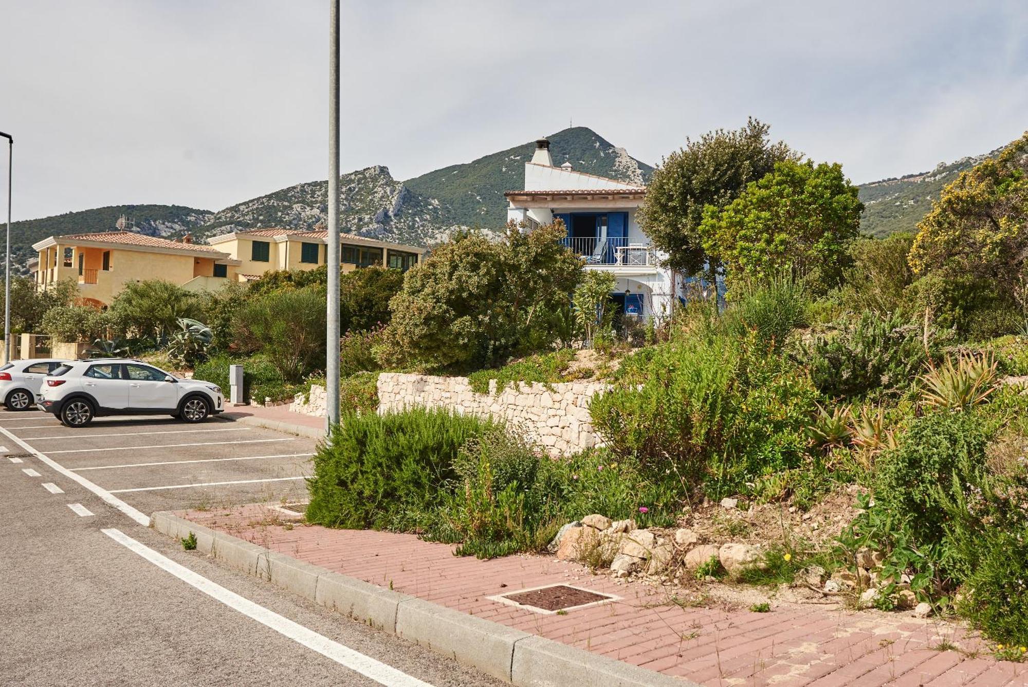 Casa Azzurra Lejlighed Cala Gonone Eksteriør billede